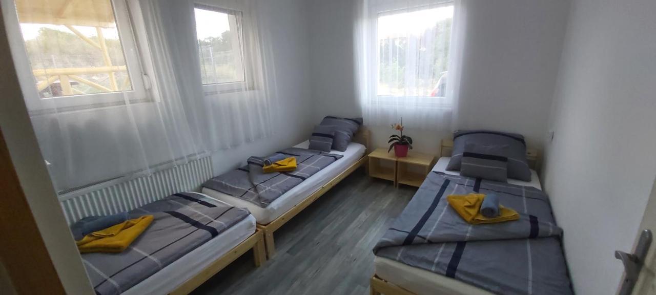 Lali Apartman Balatonudvari Exteriér fotografie